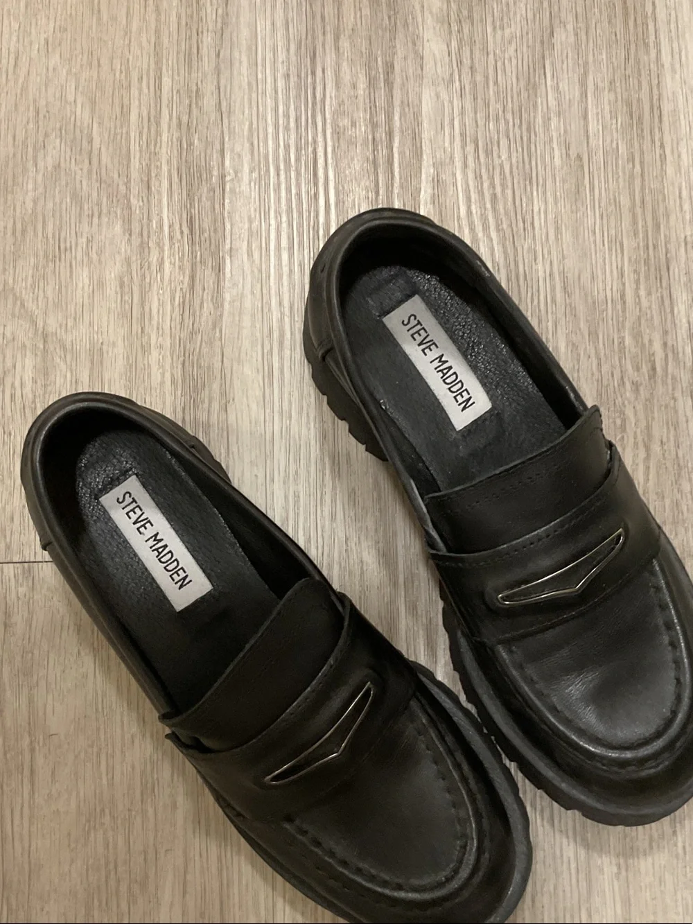 Steve Madden Black Leather Lug-Sole Penny Loafers